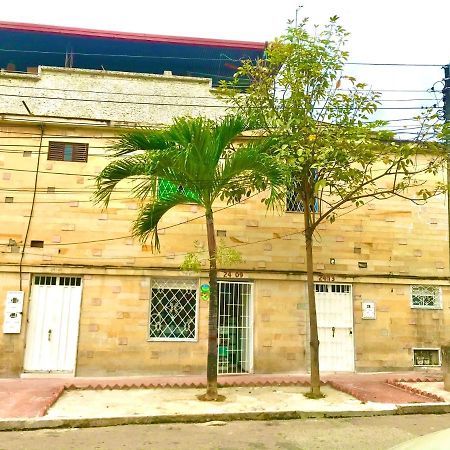 Xavihostel บูการามังกา ภายนอก รูปภาพ